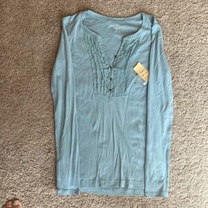 Women’s long sleeve top